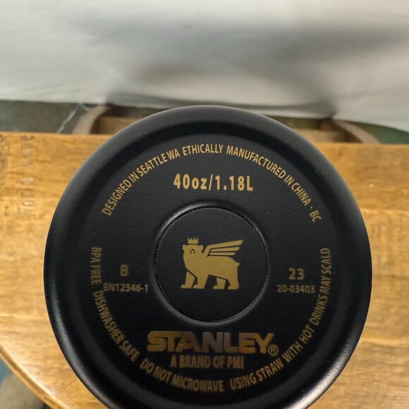 Mardi Gras Stanley 40 oz. w/straw - Picture 2 of 5